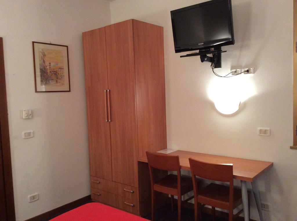 Hotel San Marco Ареццо Номер фото